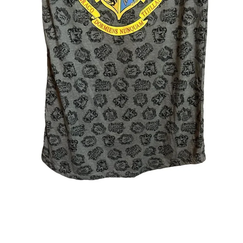 Harry Potter universal studios‎ hogwarts tunic/ sleep shirt - Picture 6 of 8